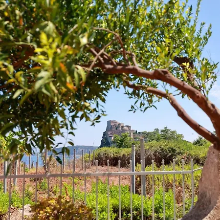 Дом отдыха Lantana Искья